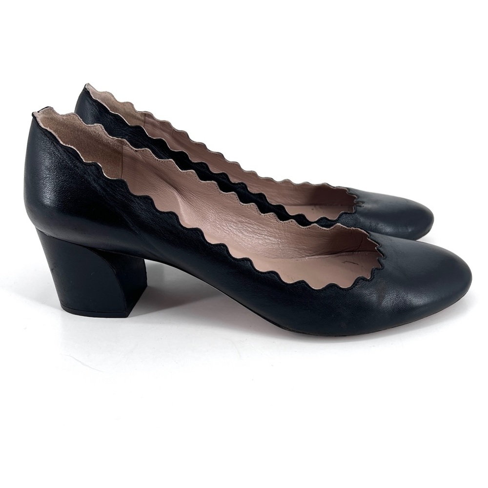 Chloe Lauren Pumps scalloped